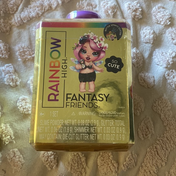 Rainbow Surprise Fantasy Friends - Picture 3 of 4